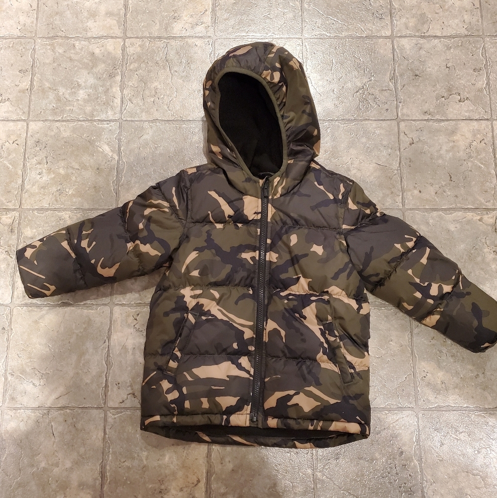 **SOLD** 5T Old Navy Winter Jacket